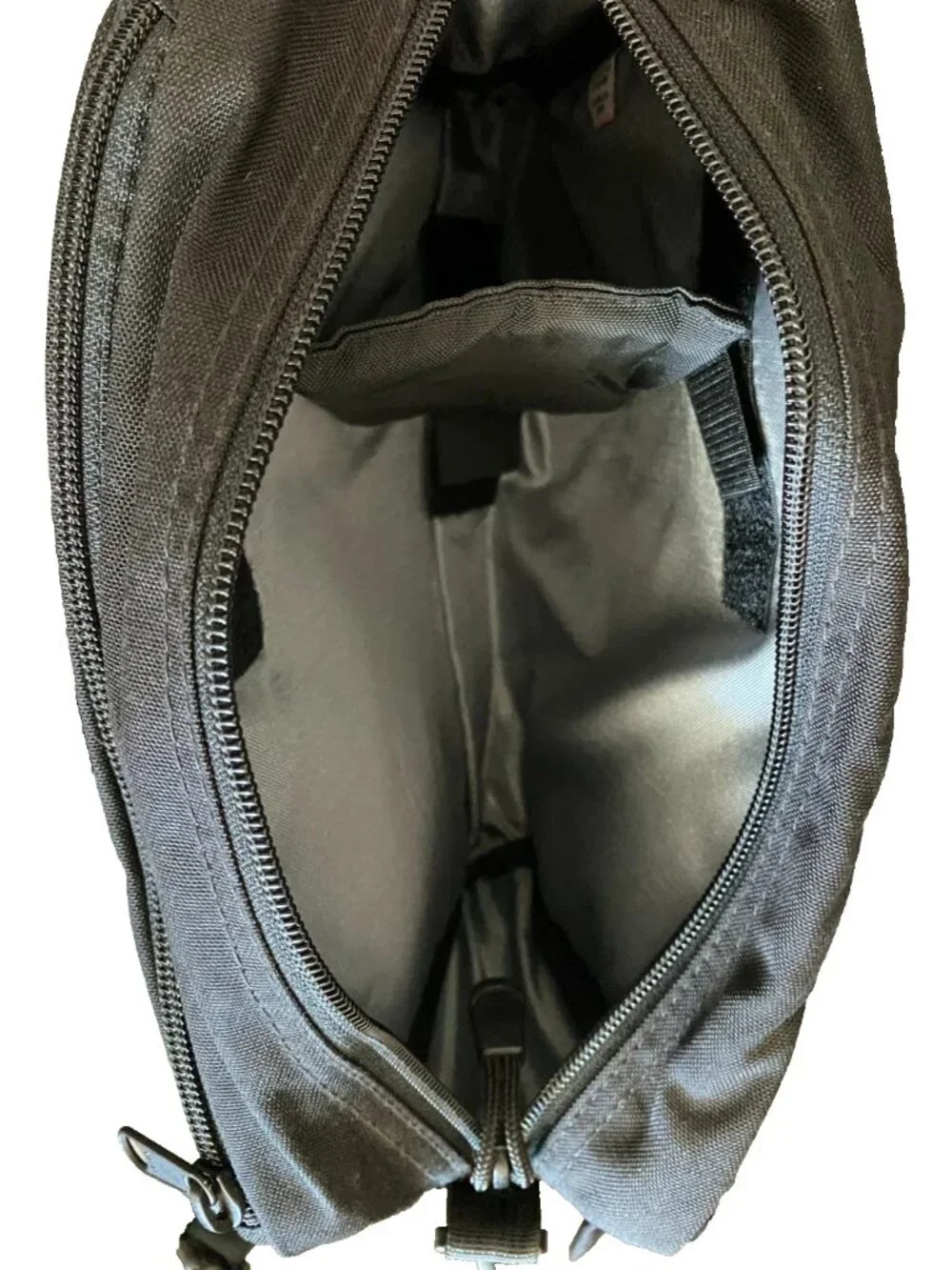 Vintage Eagle Creek Black Convertible Small Messenger Bag